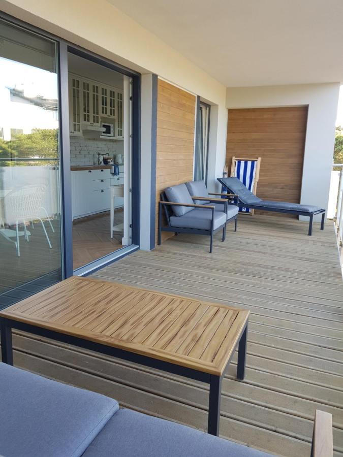 Hampton House Apartment